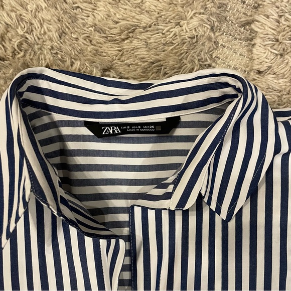 Zara Lapel Collar Stripped Shirt with V-Neck and Long Sleeves - Picture 5 of 6